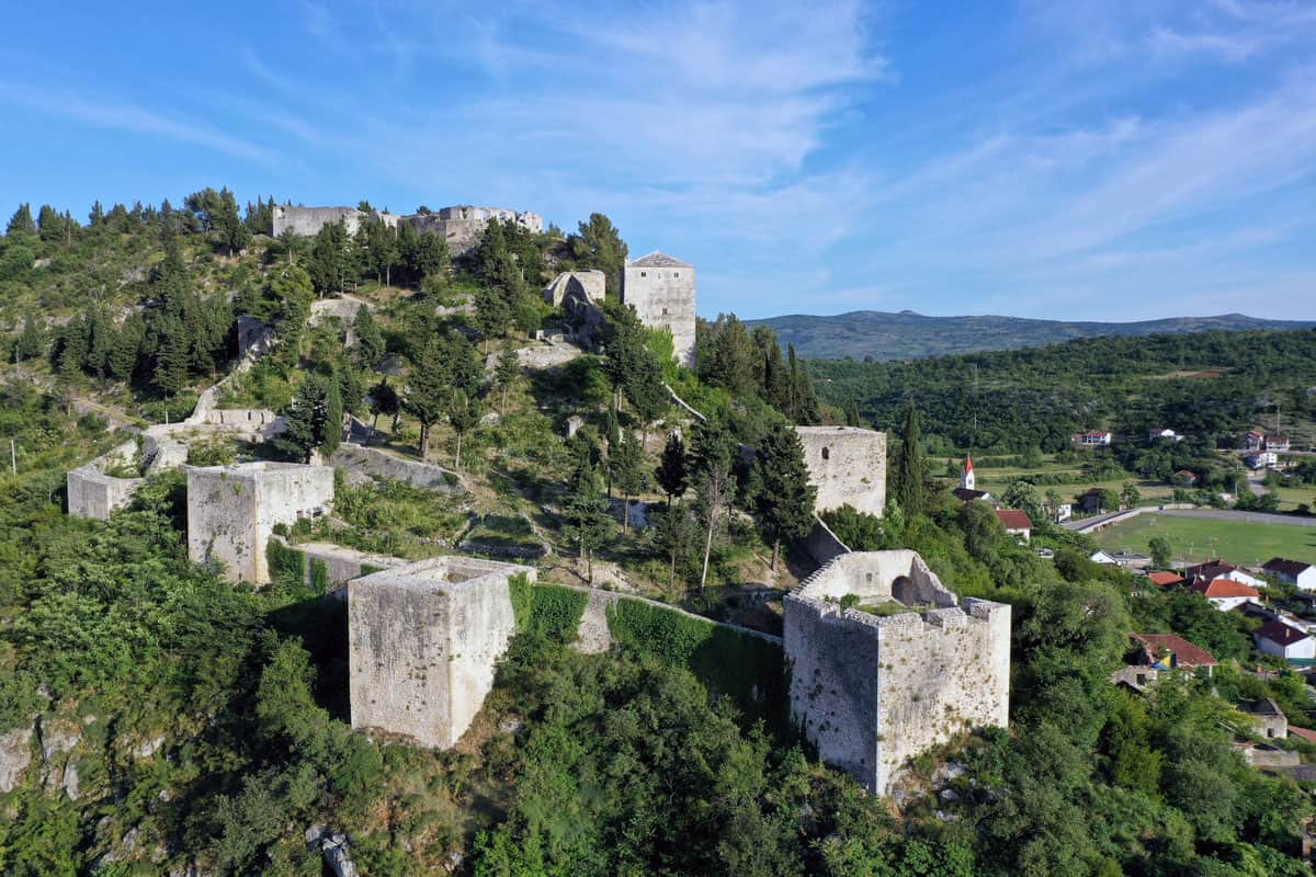 You are currently viewing Explore the Secret Beauty of These 5 Bosnian Cities