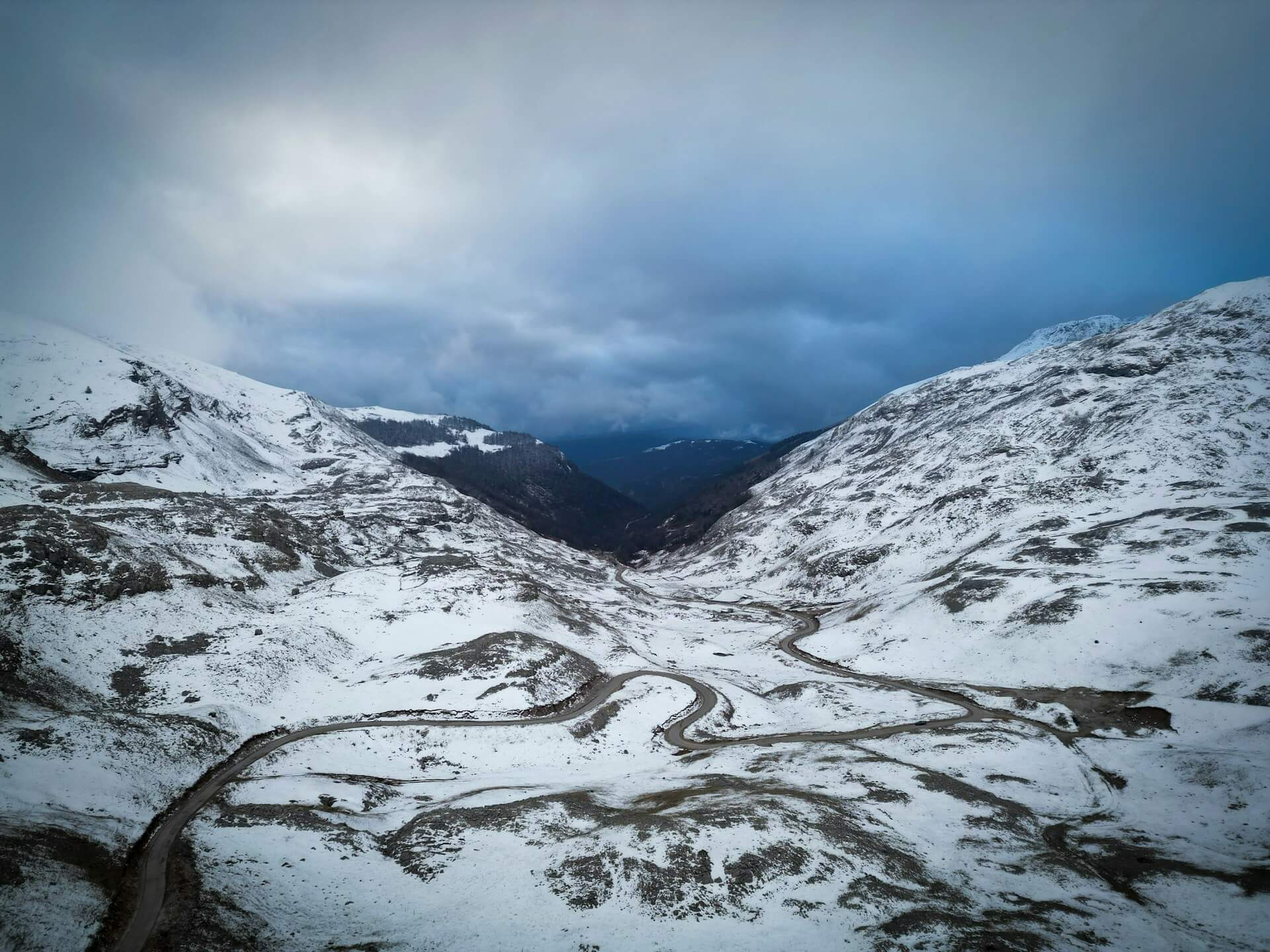 You are currently viewing Visiting Bosnia & Herzegovina in Winter: 8 Best Activities